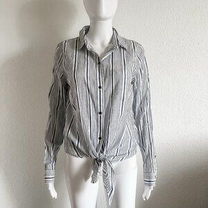 Madewell Medium Preppy  Coastal Striped Tie Front Long Sleeve Button Up